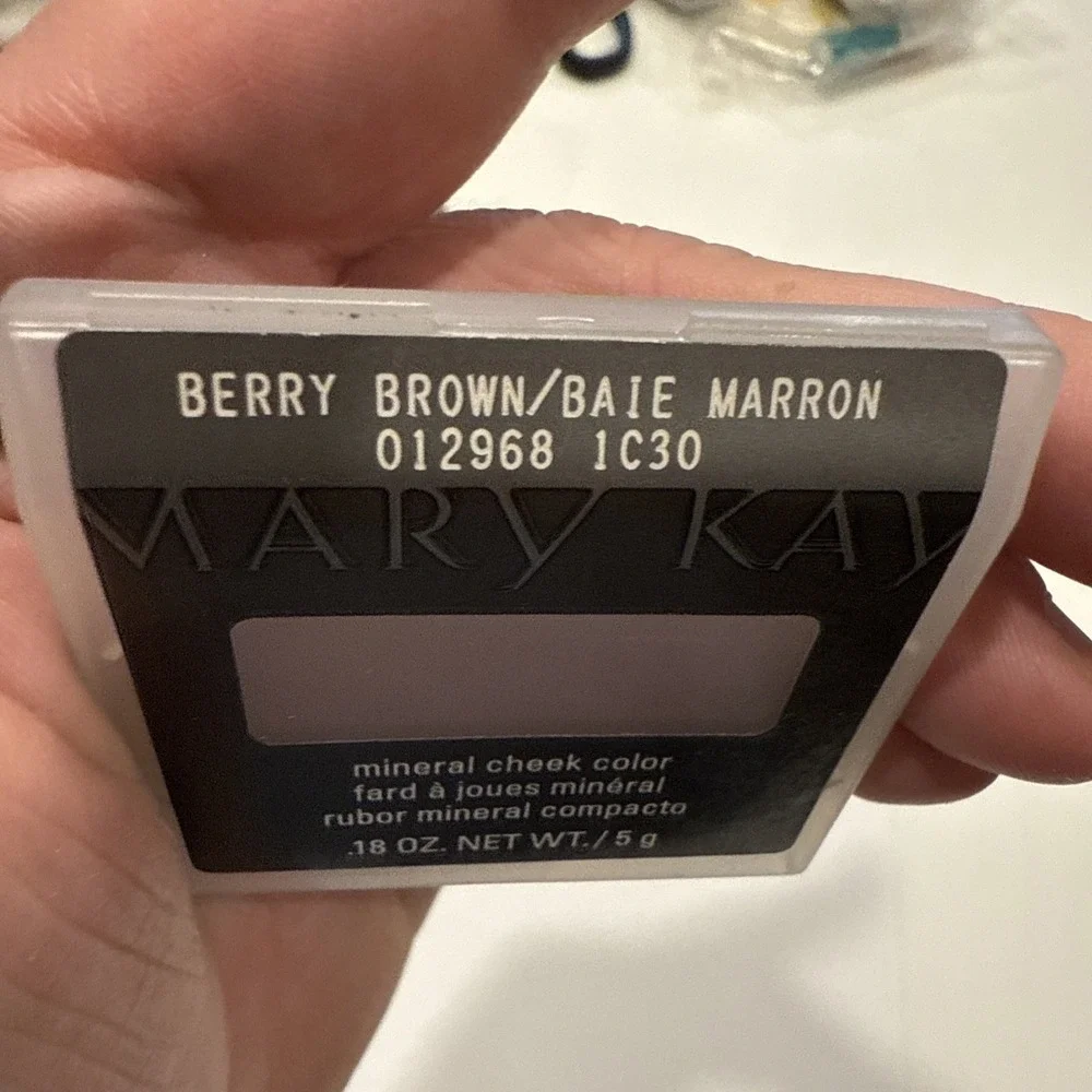 Mary Kay Berry Brown Mineral Cheek Color 012968 .18 oz NEW‎